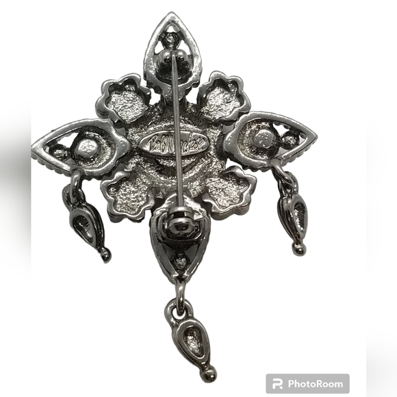 BOB MACKIE VINTAGE SILVERTONED & JEWELED RENAISSANCE REVIVAL STYLE  BROOCH - Picture 3 of 3